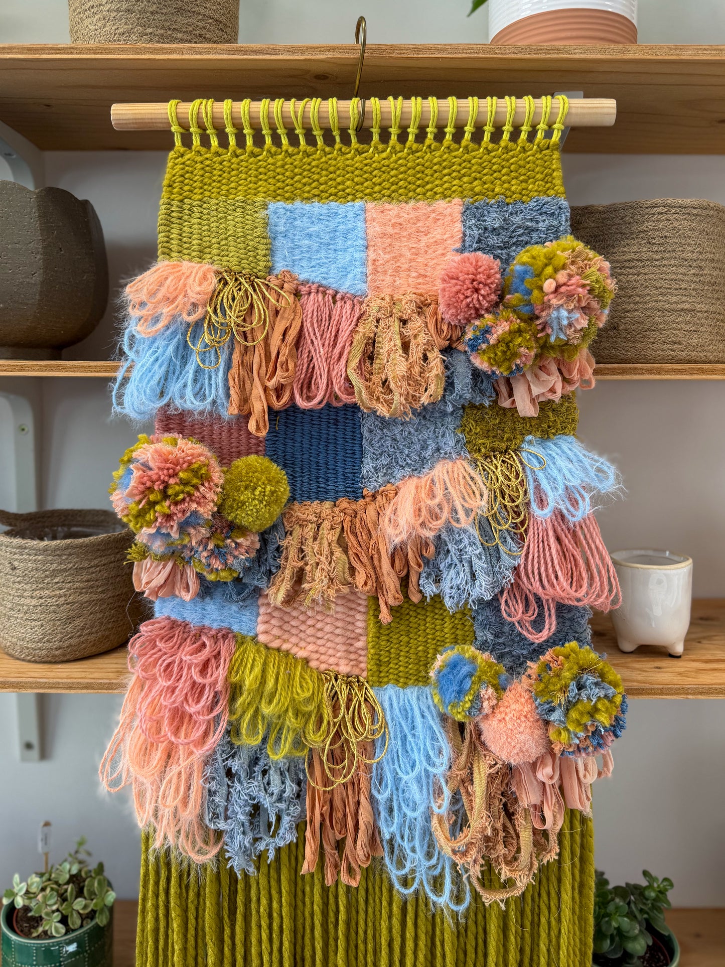 Woven Wall Hanging XL Olive Coral Loop