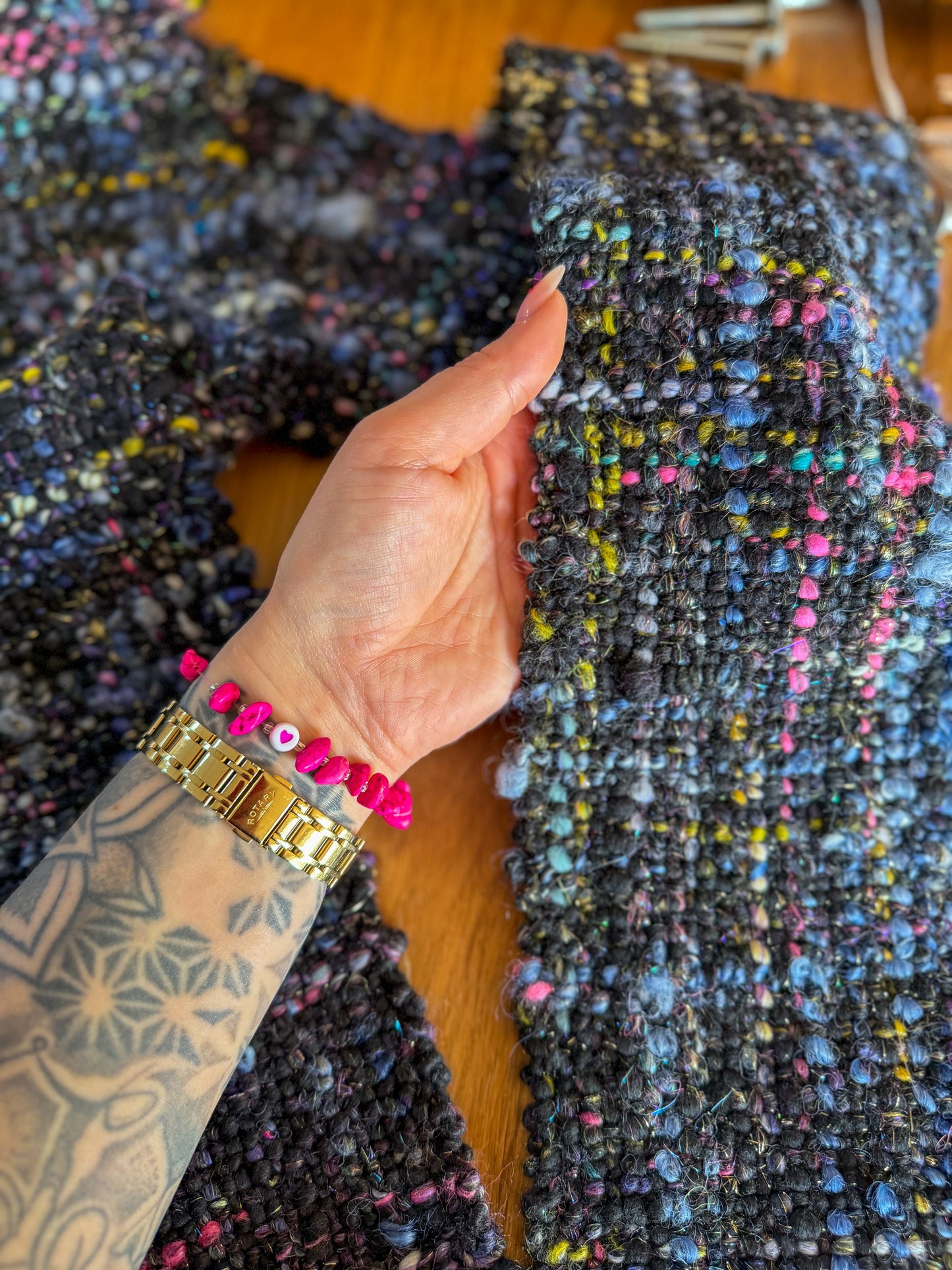 Woven Scarf Space